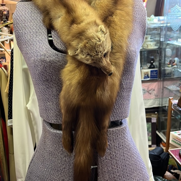 SOLD Genuine Mink Scarf - Picture 3 of 6